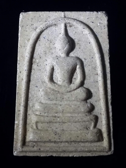 รหัสสินค้า พระสมเด็จ วัดต่างๆ 369 พระสมเด็จเนื้อผง พิมพ์เกศทะลุซุ้ม หลวงพ่อพันธ์ วัดหนองคู รุ่นผูกพัทธสีมา