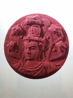 รหัสสินค้า พระมีกล่อง 4041 พระเทวราชโพธิสัตว์จตุคามรามเทพเนื้อว่านแดง สมเด็จพระเจ้าเสือ รุ่นเงินทองไหลมามหามงคล จัดสร้างครั้งแรกในประวัติศาสตร์ ถิ่นประสูติพระเจ้าเสือ ประกอบพิธี ณ.ศาลพระเจ้าเสือ จังหวัดพิจิตร