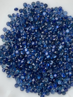 Blue sapphire ไพลินกลม 1.4 mm. 1 กะรัต