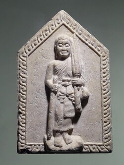 รหัสสินค้า พระเนื้อดิน ผง ว่าน 10510 พระสิวลีเนื้อผง พิมพ์ห้าเหลี่ยม ครูบาเจ้าบุญชุ่ม ญาณสังวโร สร้างปี 2540 หายากมากๆครับ สภาพสวย