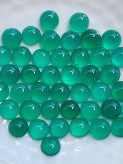 โมรากลมหลังเบี้ย 6 มม. 20 กะรัต