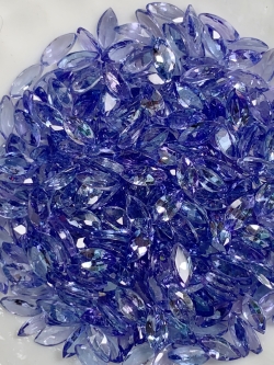 แทนซาไนท์มาคี 2.5x5 มม. 5 กะรัต