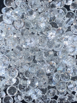 ไวท์โทปาสกลม 4.0 มม. 5 กะรัต