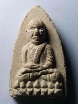 รหัสสินค้า หลวงปู่ทวด วัดต่างๆ 036 หลวงปู่ทวดเนื้อผง ออกวัดทรายขาว จังหวัดสงขลา พระรายการนี้ให้เช่าบูชาแล้ว