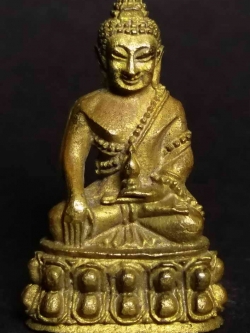 รหัสสินค้า พระกริ่ง พระหล่อ 025 พระชัยวัฒน์ อุดกริ่ง วัดมหาสอน เนื้อทองทิพย์ ตอกโค๊ต