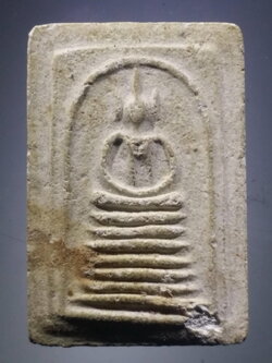 รหัสสินค้า พระสมเด็จ วัดต่างๆ 1154 พระสมเด็จ วัดเกศไชโย พิมพ์ 7 ชั้น หลวงพ่อไพฑูรย์ วัดโล่ห์สุทธาวาส จัดสร้าง