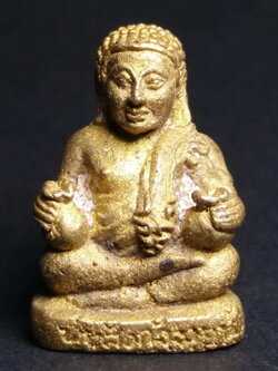 รหัสสินค้า พระกริ่ง พระหล่อ 113 รูปหล่อพระสังกัจจายน์ วัดศรีมงคล จังหวัดพิจิตร เนื้อทองผสม หล่อตัน