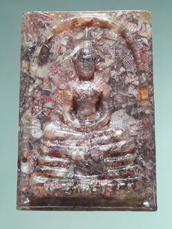 รหัสสินค้า พระเนื้อดิน ผง ว่าน 10509 หลวงพ่อโสธร เนื้อเรซิ่นผสมธนบัตร รุ่นเนื้อแบงค์ขวัญถุงมหาเศรษฐี สร้างปี 2540