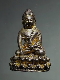 Antig FB 12727 พระกริ่งคูณ ปริสุทโธ"เนื้อทองผสม" หลวงพ่อคูณ ปี2536 รุ่นพิทักษ์ชายแดน มีโค๊ต ด้านหลัง