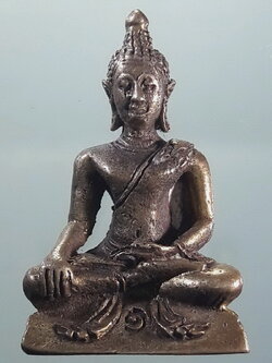 Antig FB 12704 รูปหล่อโบราณ พระพุทธหลวงพ่อทองสุก วัดสองคอนใต้ เนื้อทองผสม หล่อตัน