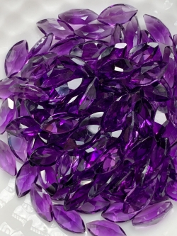 อเมทิสเข้มมาคี 8X4 มม. 5 กะรัต