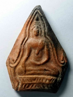 รหัสสินค้า พระกรุ 021 พระพุทธชินราชเนื้อดิน กรุบึงสามพัน จ.อุตรดิตถ์ พระสวยมีหน้ามีตา