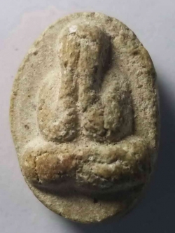 รหัสสินค้า พระไม่ทราบที่ 012 พระปิดตาเนื้อผง ไม่ทราบที่ พระรายการนี้ให้เช่าบูชาแล้ว