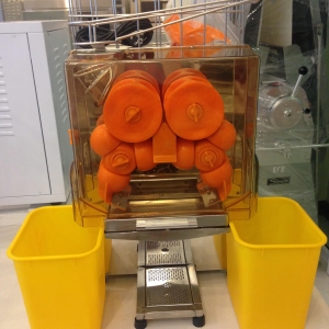 เครื่องคั้นน้ำผลไม้