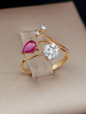 แหวนดอกไม้ก้านพลิ้วทับทิมเพชร **จองแล้ว**