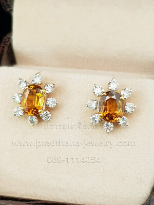 ต่างหูบุษราคัมล้อมเพชร