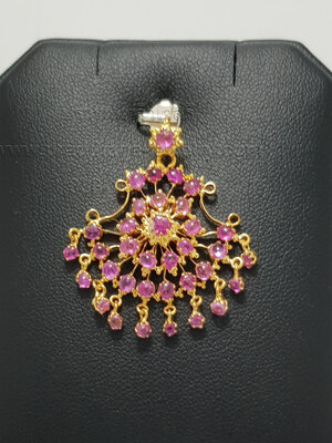 จี้อุบะทับทิม