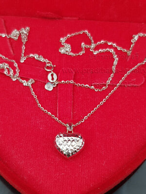 สร้อยคอห้อยจี้หัวใจตัดลาย