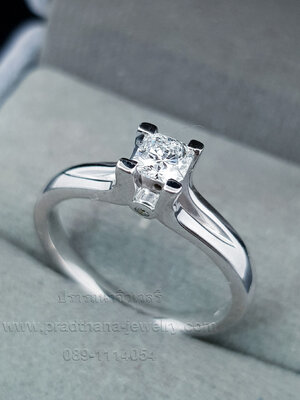 แหวนเพชรชูเม็ดเดี่ยวซ่อมเพชรฐาน