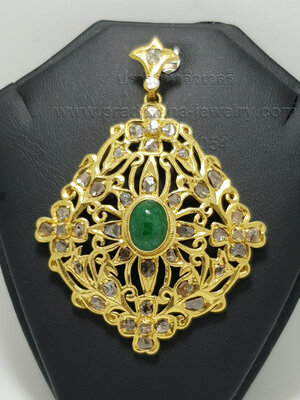 จี้โบราณเพชรซีกยอดมรกต