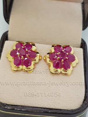 ต่างหูดอกไม้ทับทิม